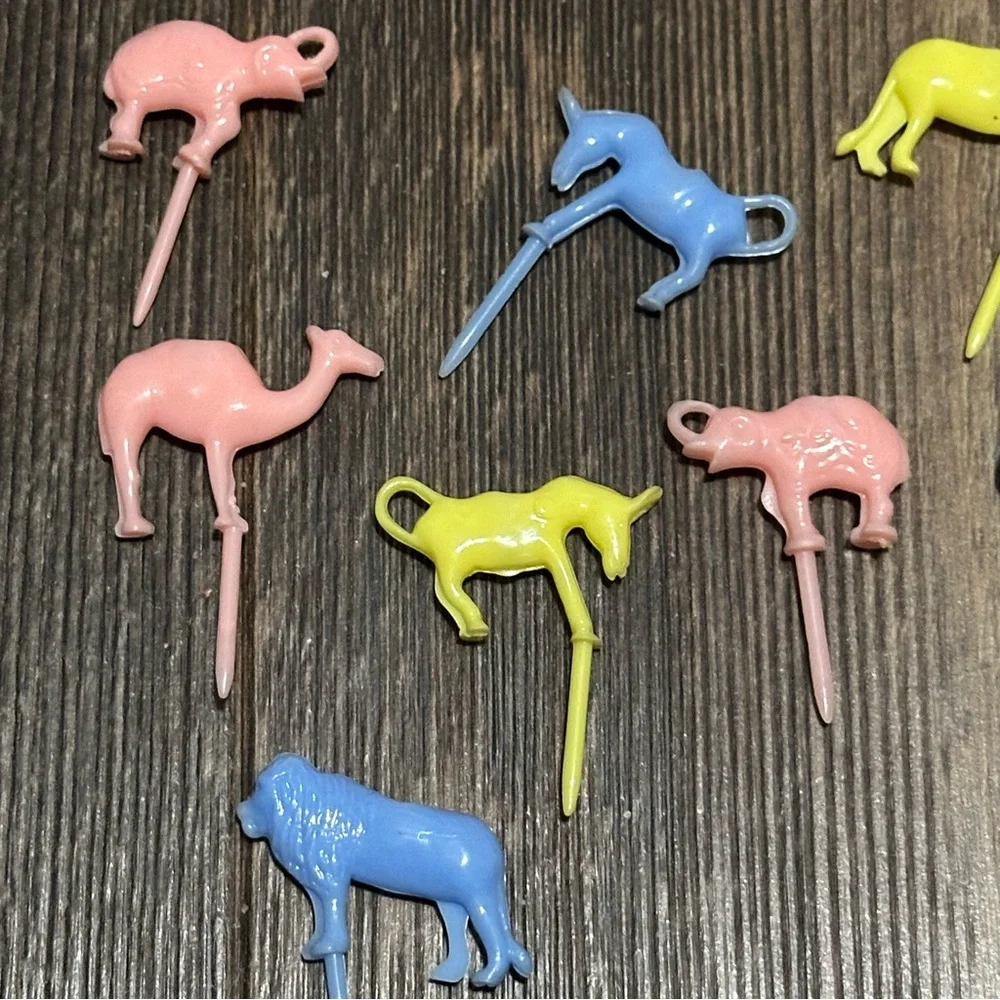 8 vintage pastel zoo animal cupcake picks cake topper decorations plastic VTG